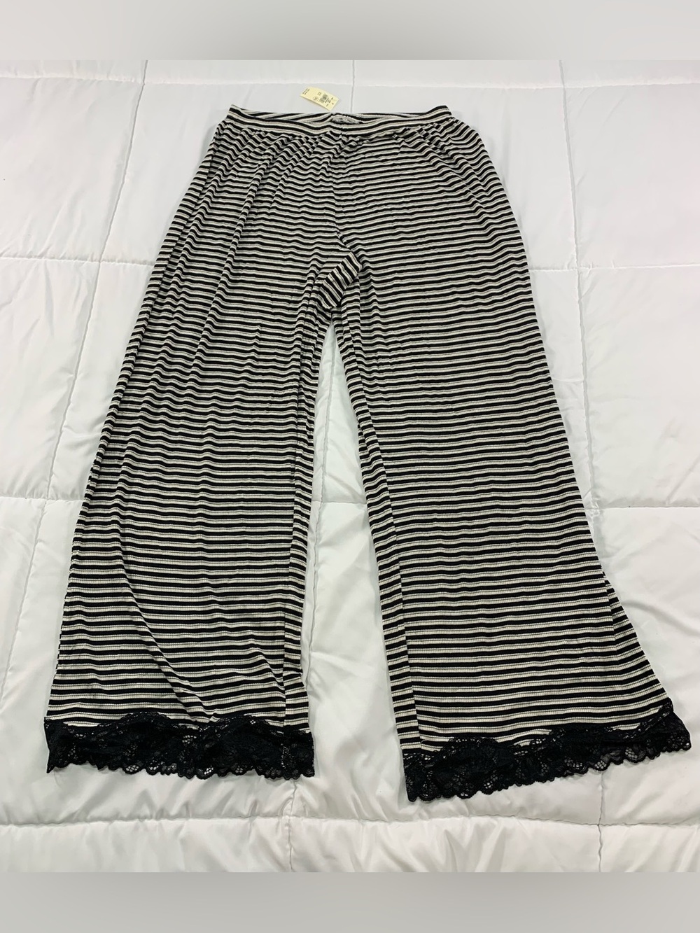 New aerie pants size M